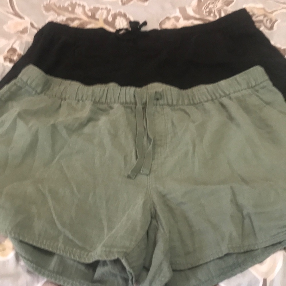 Two pairs linen old navy shorts XL